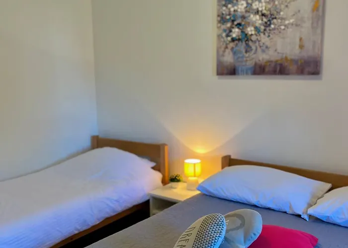 Апартаменты Marta *